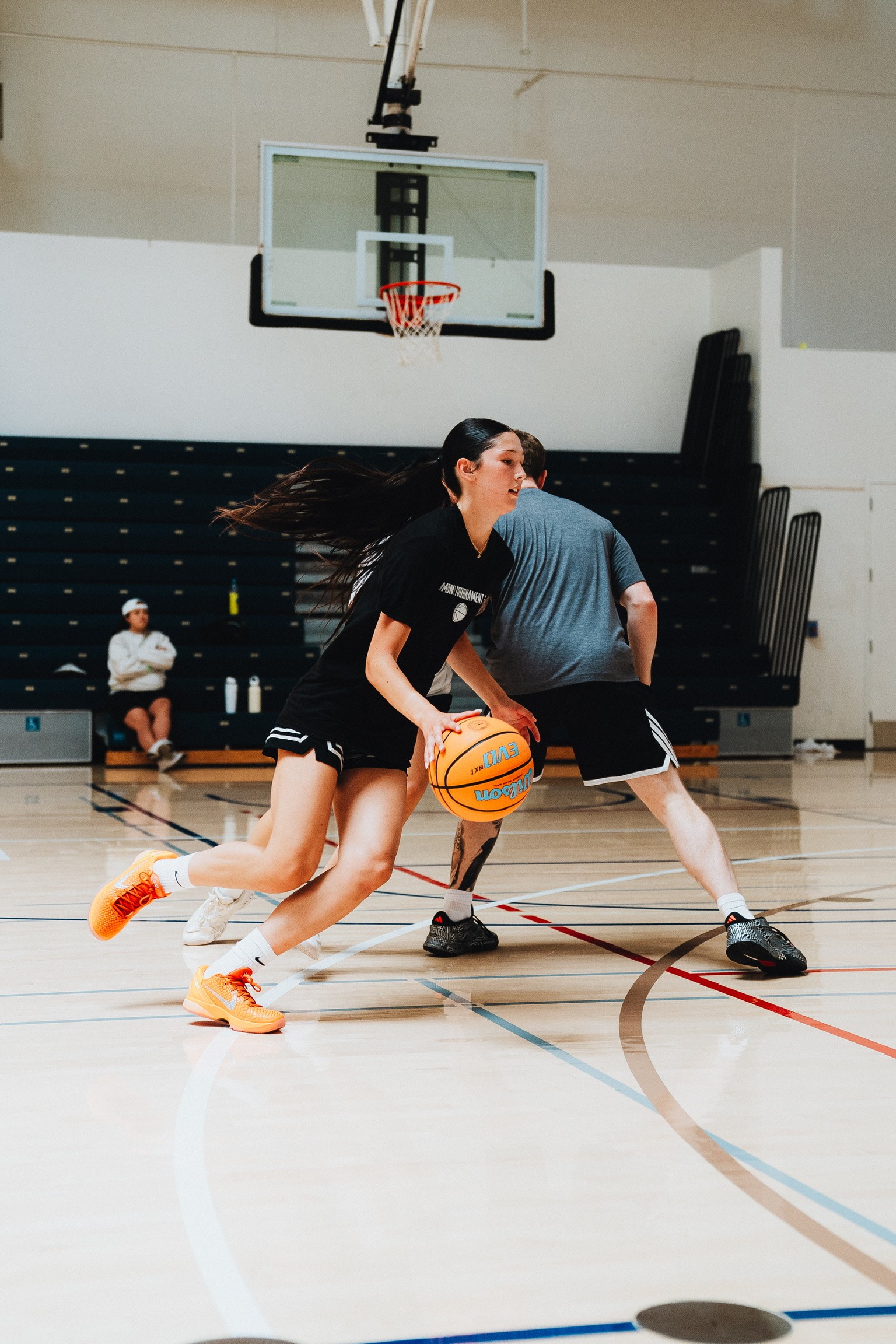 Image of basketball player Estalla Guido