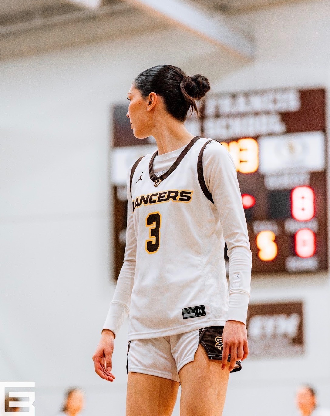 Image of basketball player Estalla Guido