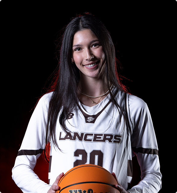 Image of basketball player Estalla Guido