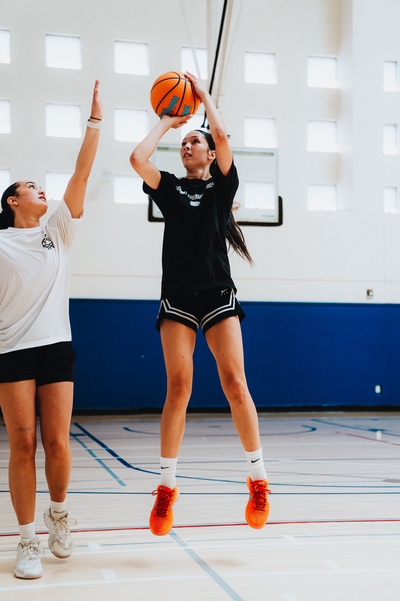 Image of basketball player Estalla Guido